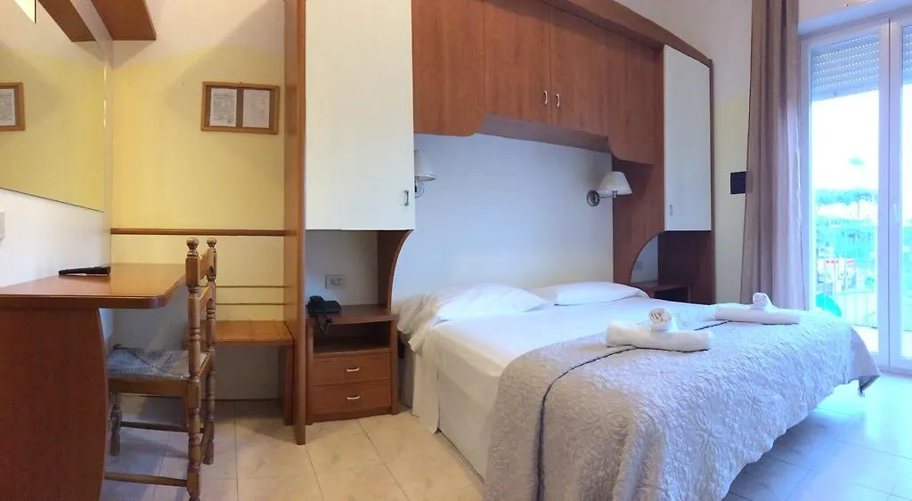 Hotel Stella D'Oro Lido di Jesolo 3*,